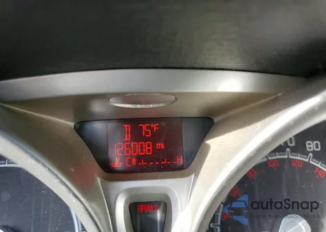 2013 Ford Fiesta Titanium z USA, uszkodzony, nr VIN 3FADP4CJ5DM173353